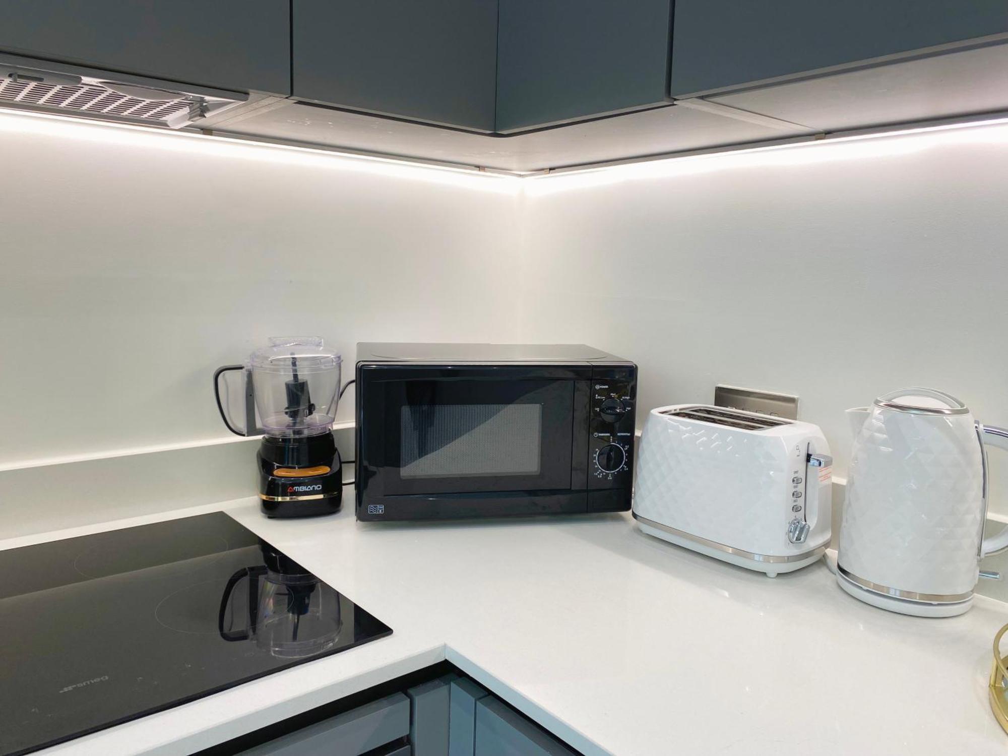 Newpointe Stunning 1-Bedroom Serviced Apartment ミルトン・ケインズ 部屋 写真